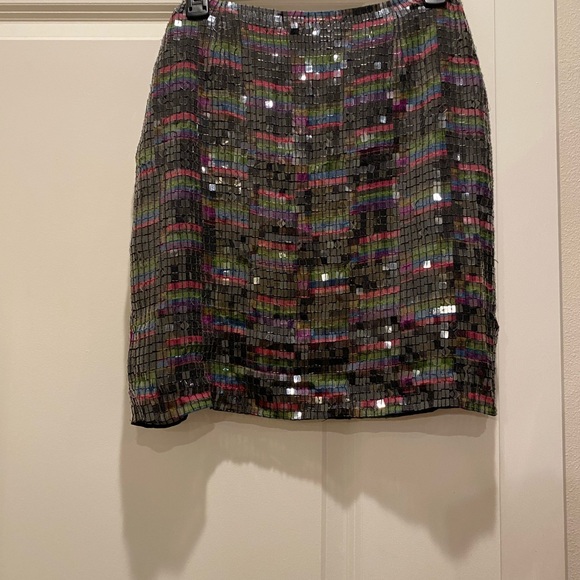 TAHARI SKIRT SEQUINS PREOWNED Size-6 great condition VINTAGE VINTAGE VINTAGE - Picture 6 of 8